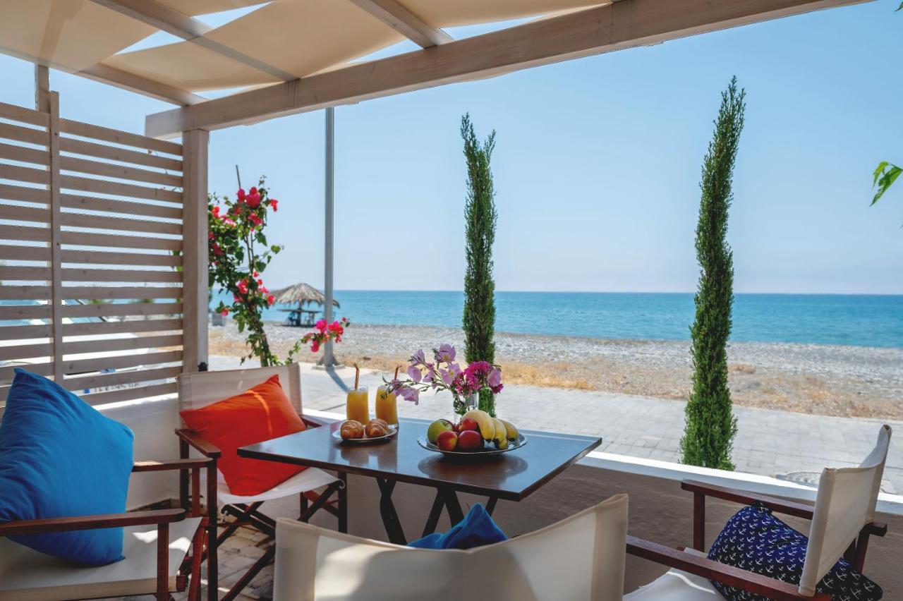 Hatzidakis Beach Retreat เอียราเปตรา ภายนอก รูปภาพ